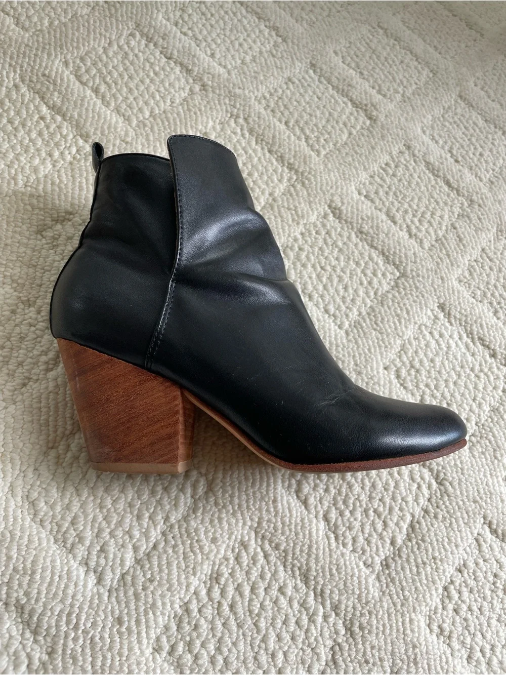{Fortress of Inca} EU37 Black Ani Leather Ankle Boots
